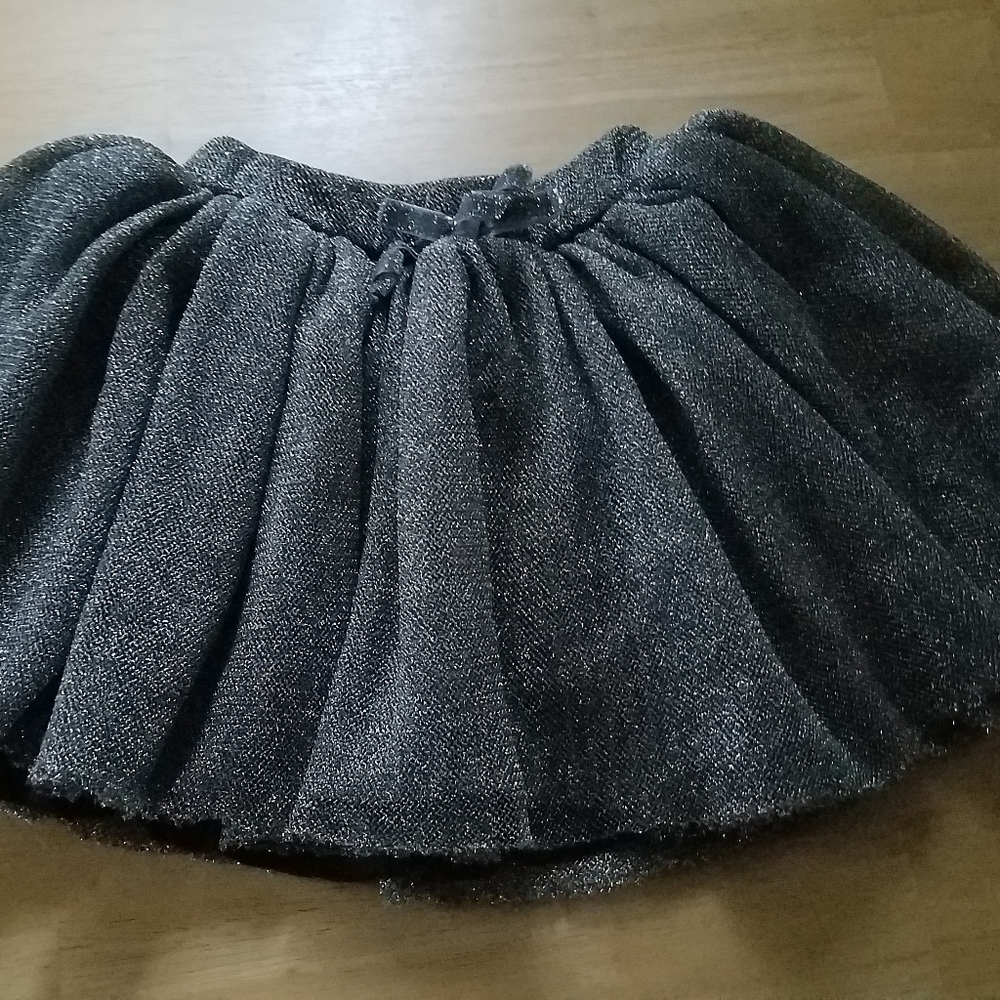 Girls skirt  size 5